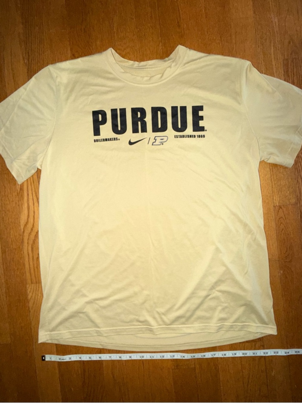 NWOT Purdue Short-Sleeve Logo Tee in Beige - Nike Dri Fit - XL